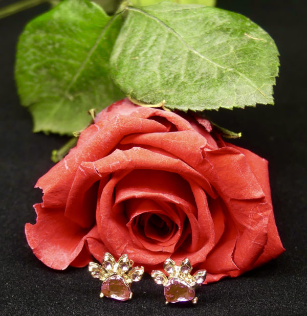 Strasszköves Rose gold tappancs fülbevaló